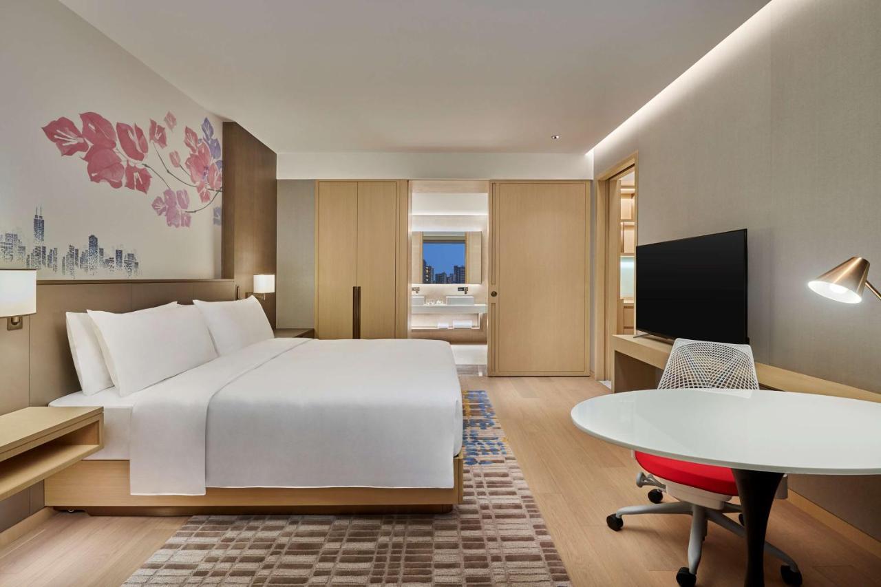 Hilton Garden Inn Shenzhen Guangming מראה חיצוני תמונה